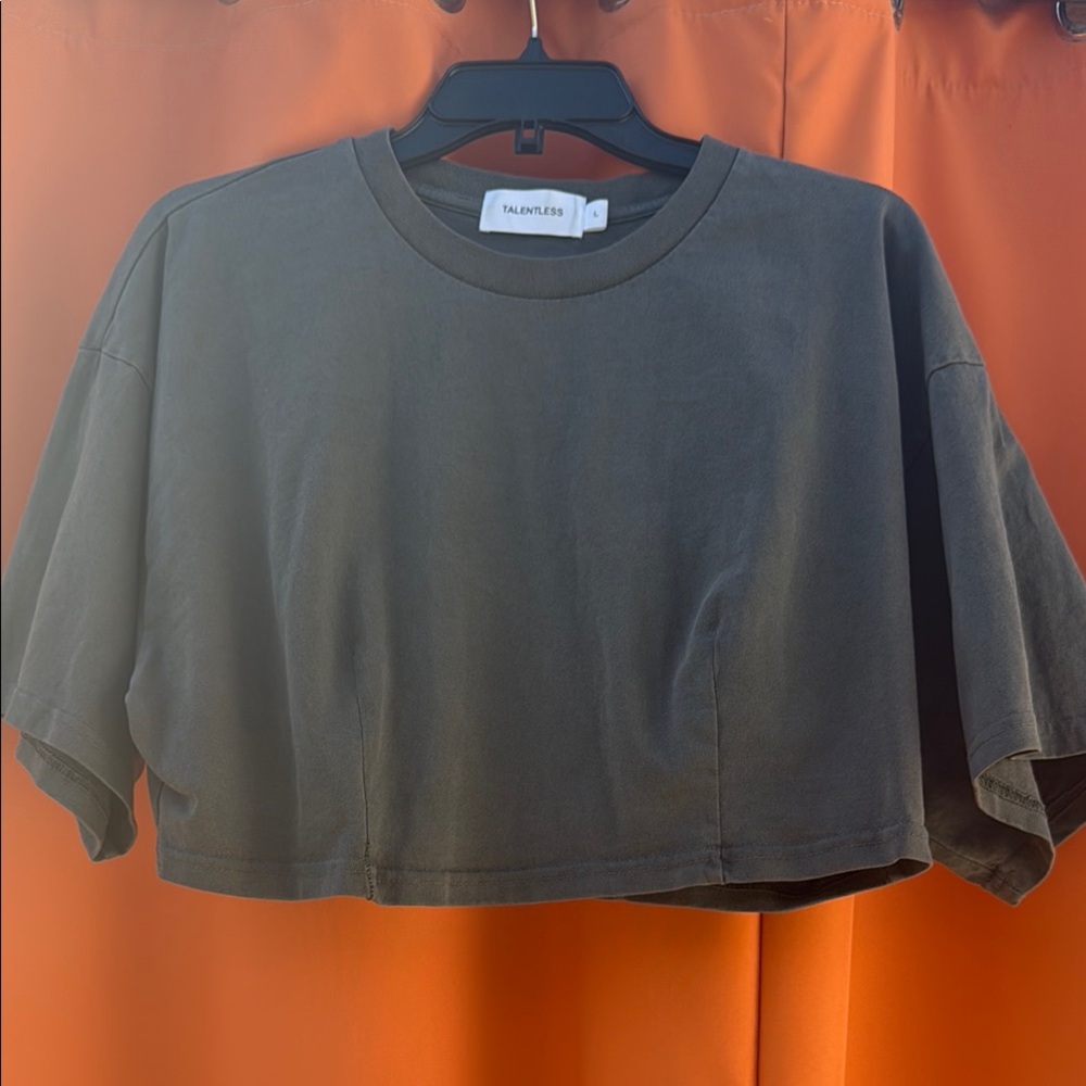 TALENTLESS Charcoal Crop Top